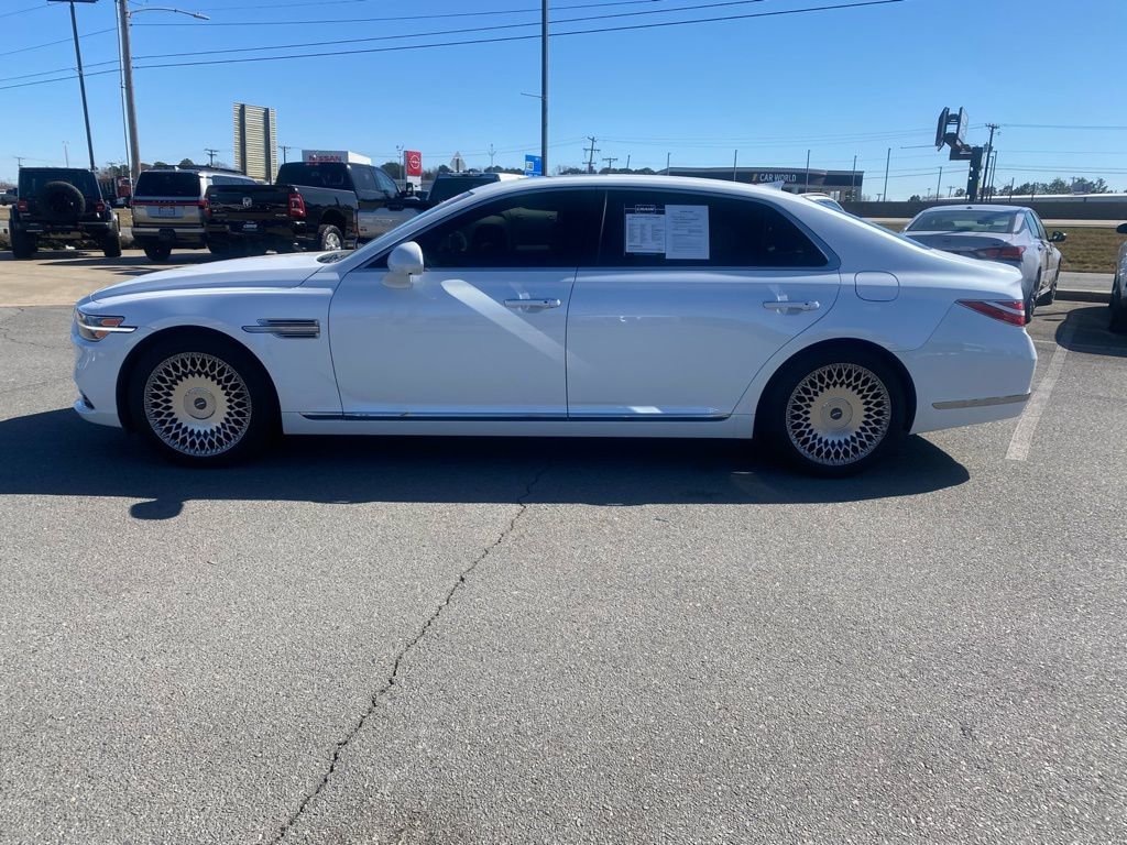 Used 2021 Genesis G90 3.3T Premium image 4