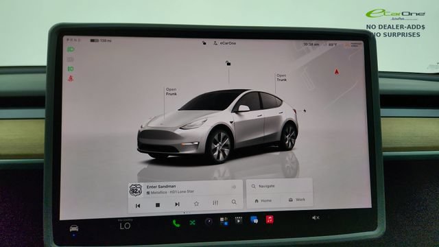 Used 2022 Tesla Model Y Long Range AWD/4WD image 46