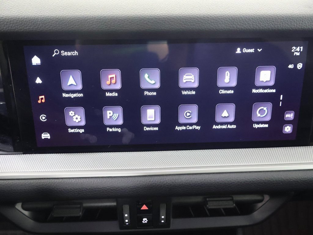 Certified 2025 Porsche Cayenne AWD/4WD image 16