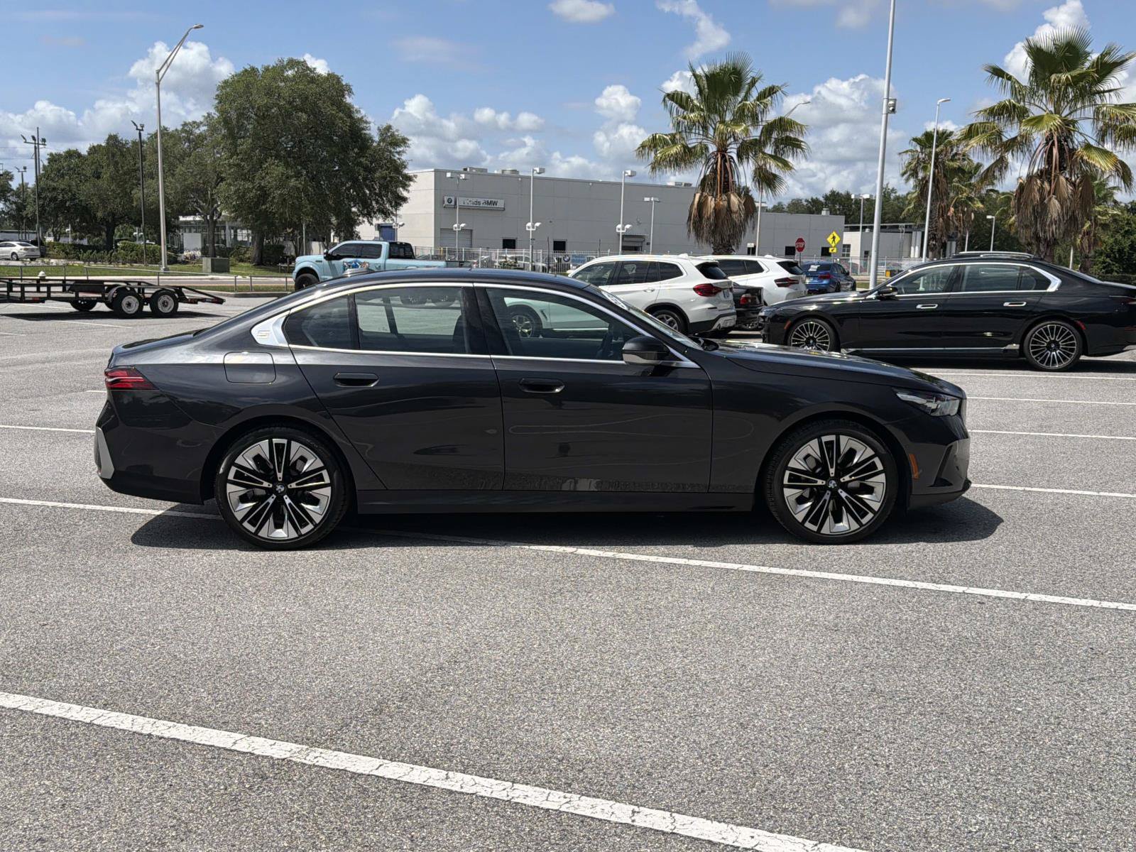 Certified 2026 BMW 530i RWD image 3