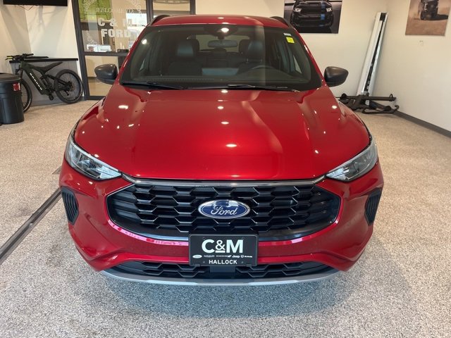 Used 2023 Ford Escape ST-Line w/ Tech Pack #1 image 2