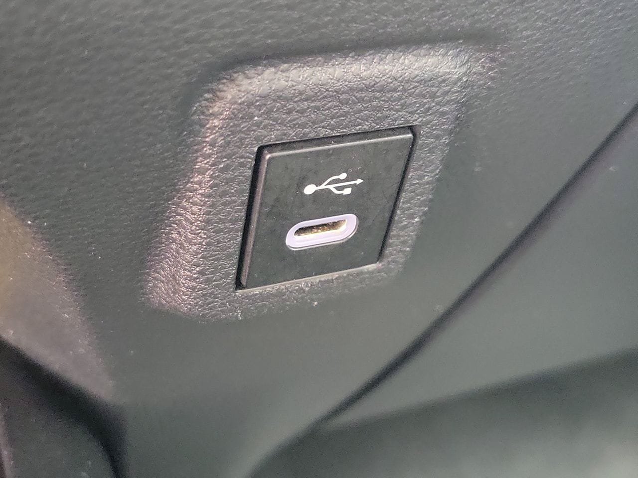 Used 2023 Toyota Corolla XSE FWD image 28