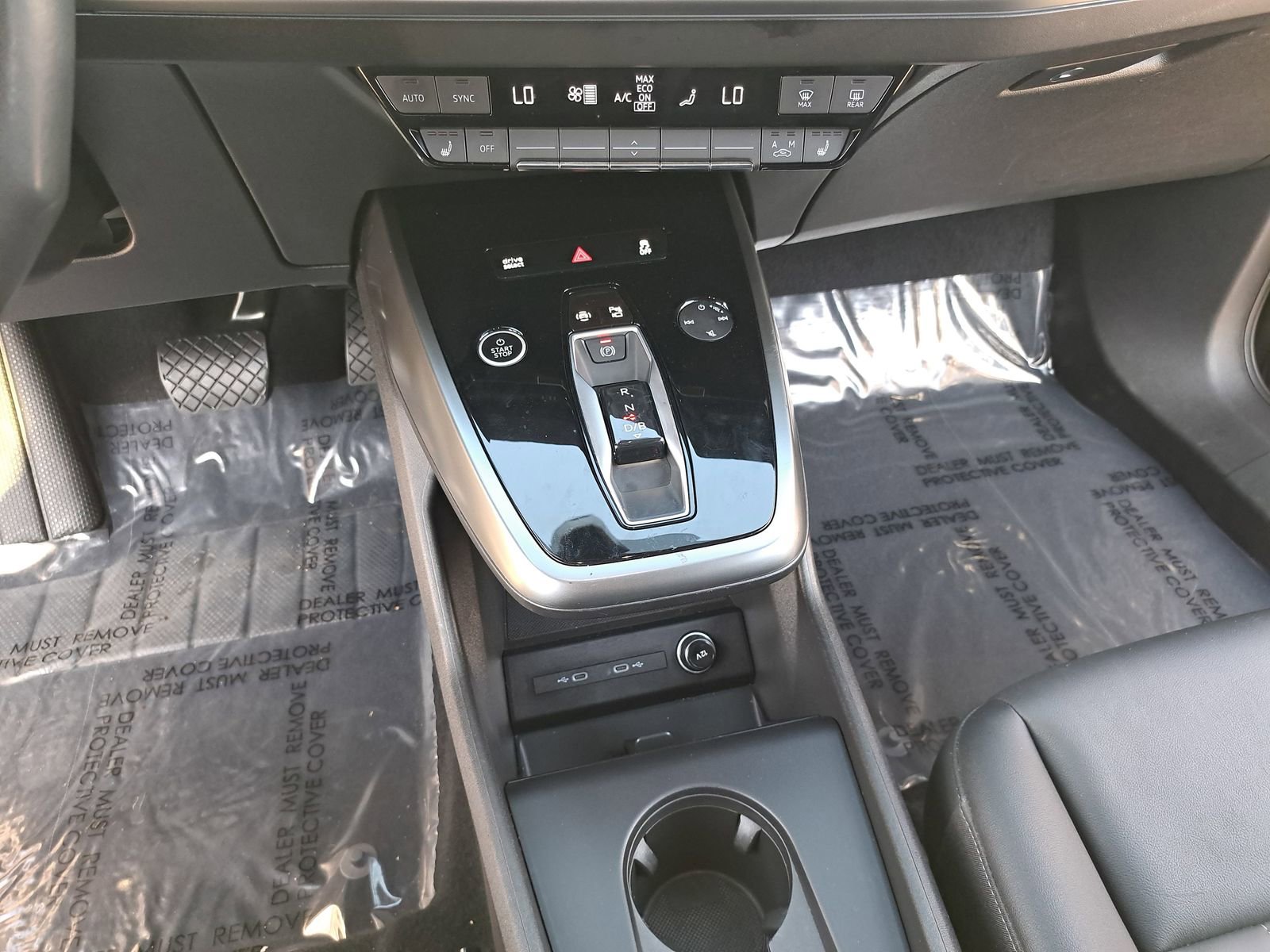 Certified 2024 Audi Q4 e-tron Premium image 22