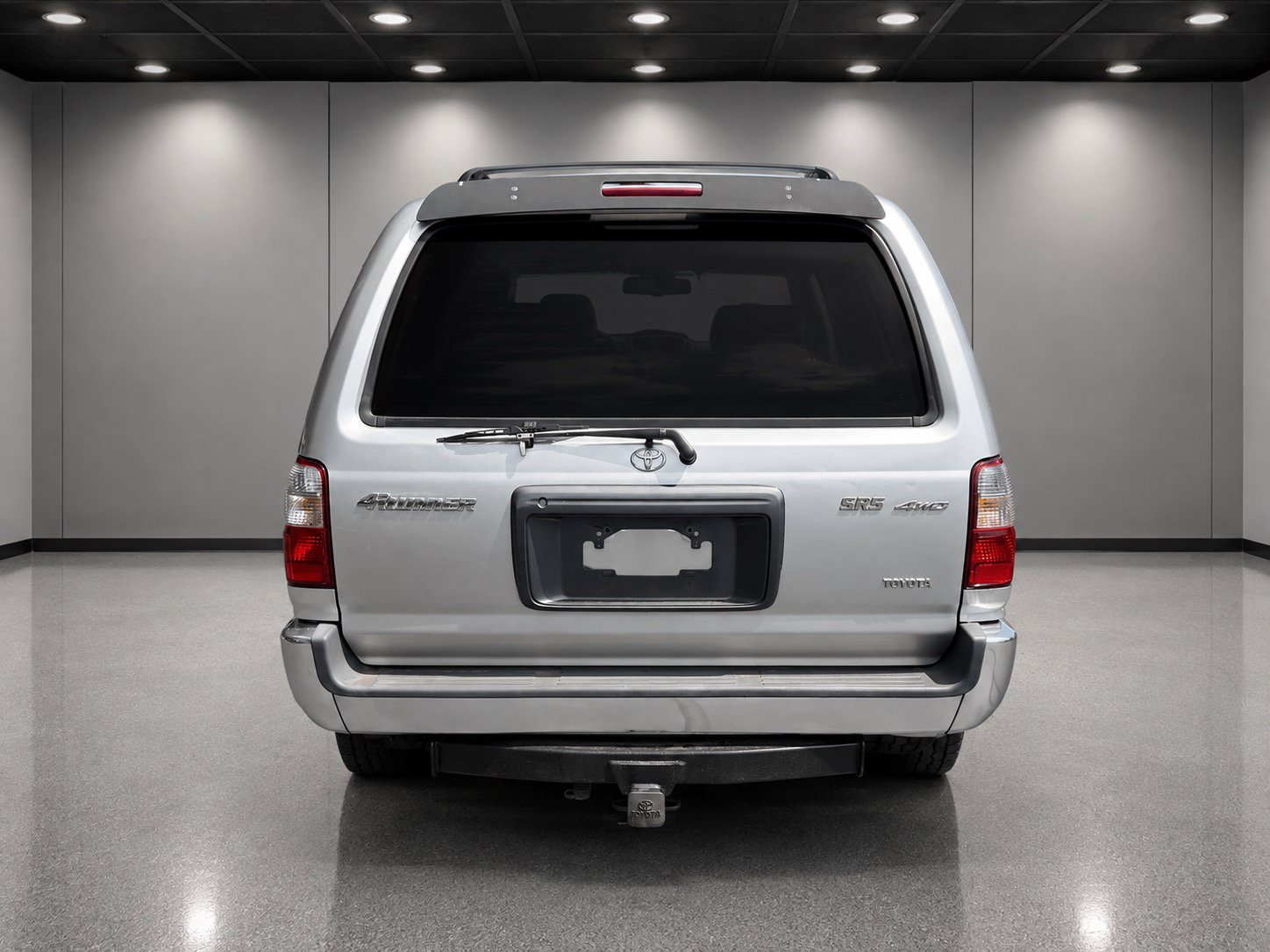 Used 2001 Toyota 4Runner SR5 AWD/4WD image 4