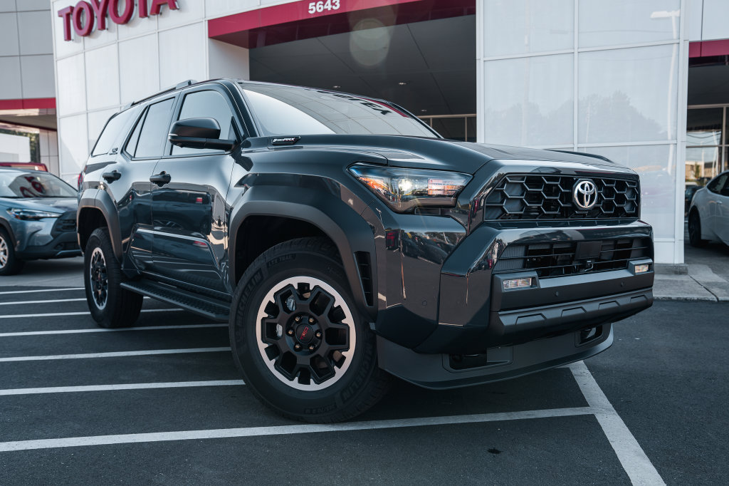 New 2026 Toyota 4Runner TRD Off-Road Premium AWD/4WD image 1
