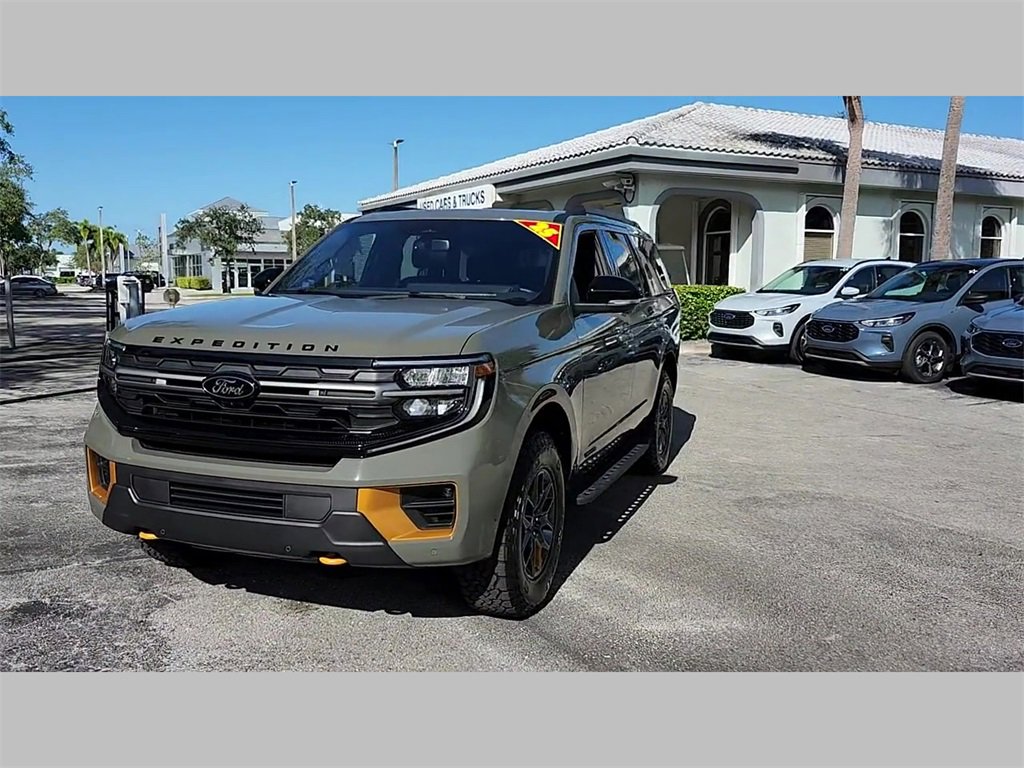 Used 2025 Ford Expedition Tremor image 53