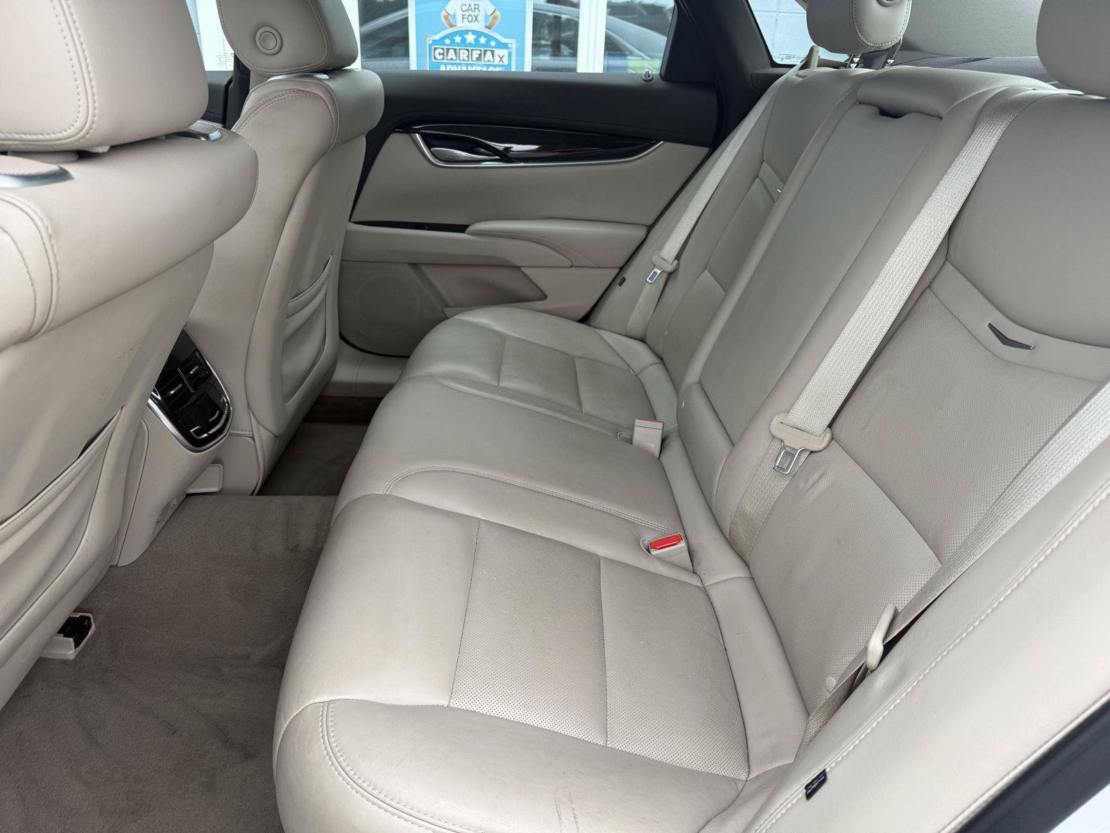 Used 2016 Cadillac XTS Premium FWD image 10