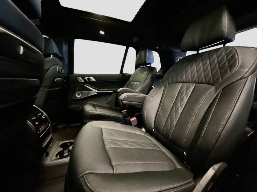 New 2027 BMW X7 M60i AWD/4WD image 26