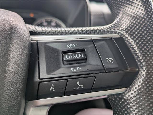 Used 2022 Mitsubishi Outlander ES AWD/4WD image 2
