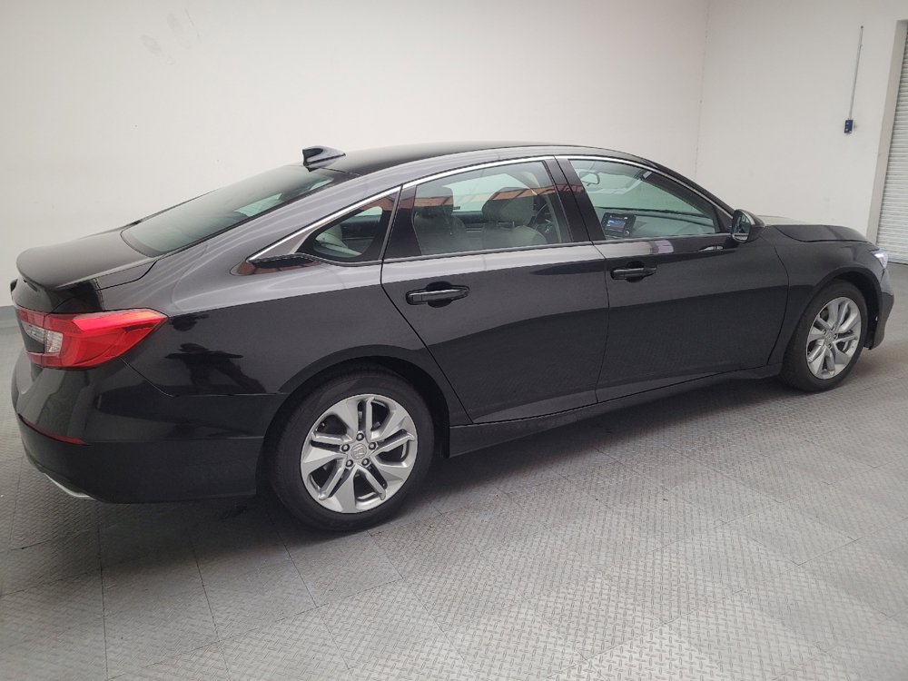 Used 2018 Honda Accord LX image 10