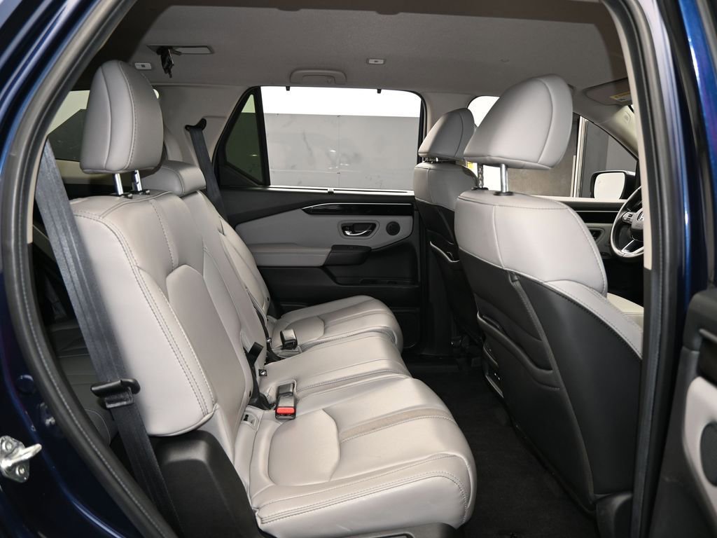 Used 2024 Honda Pilot EX-L image 43