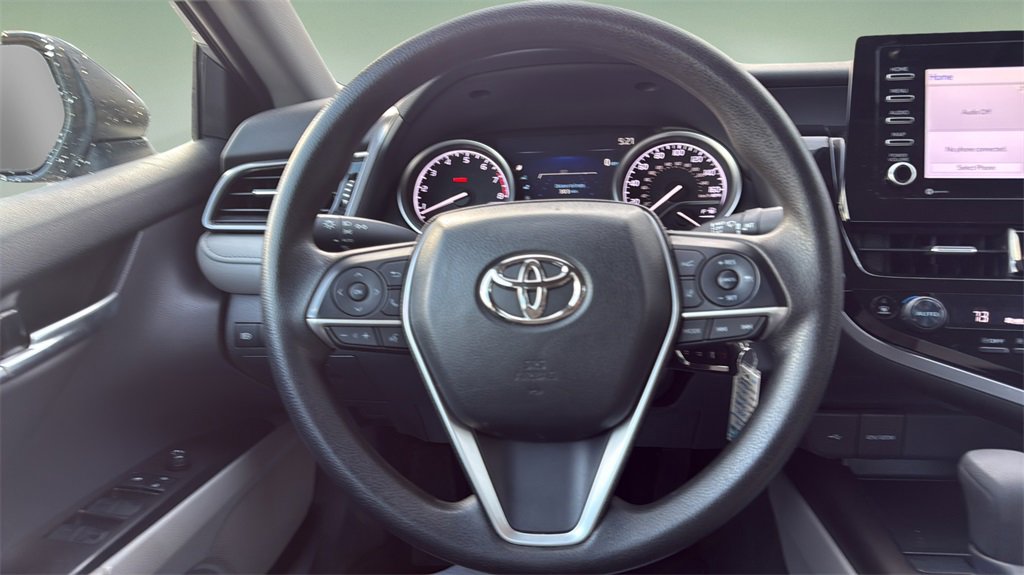 Used 2023 Toyota Camry LE image 14
