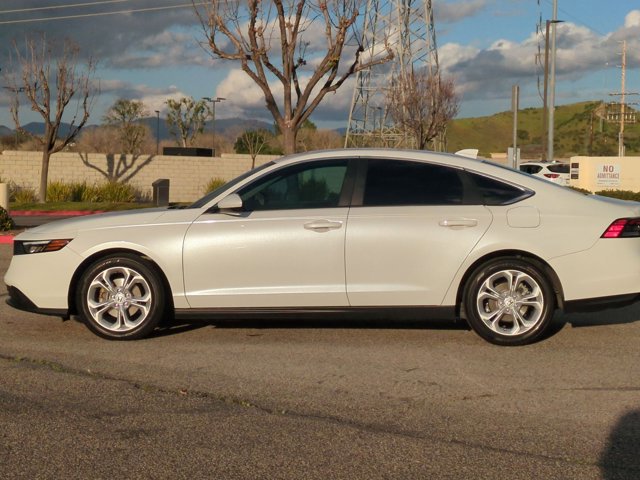 Used 2024 Honda Accord LX image 9