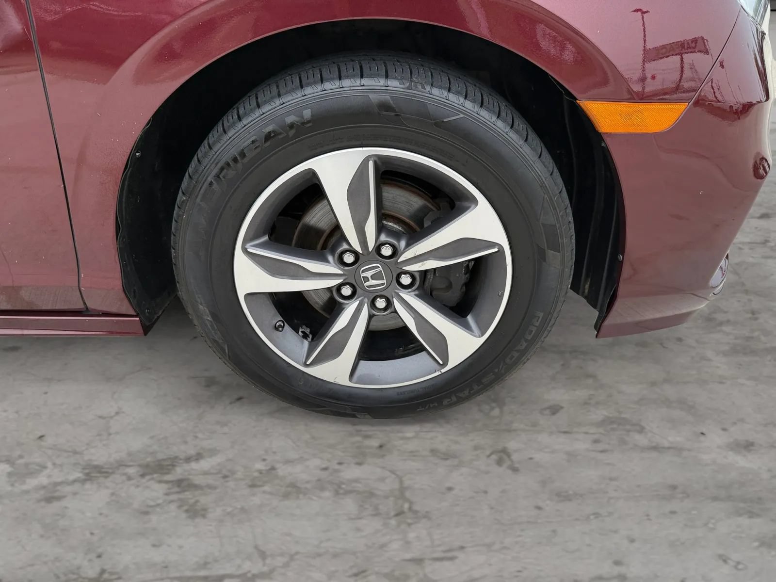 Used 2018 Honda Odyssey Touring image 46