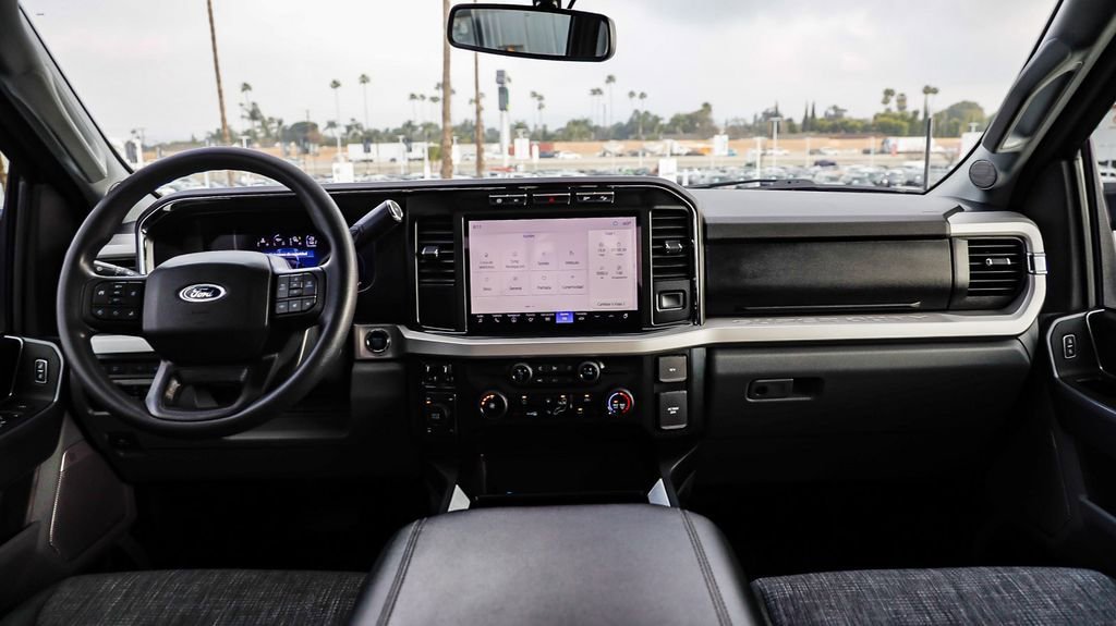 Used 2023 Ford F350 XLT w/ Black Appearance Package image 15