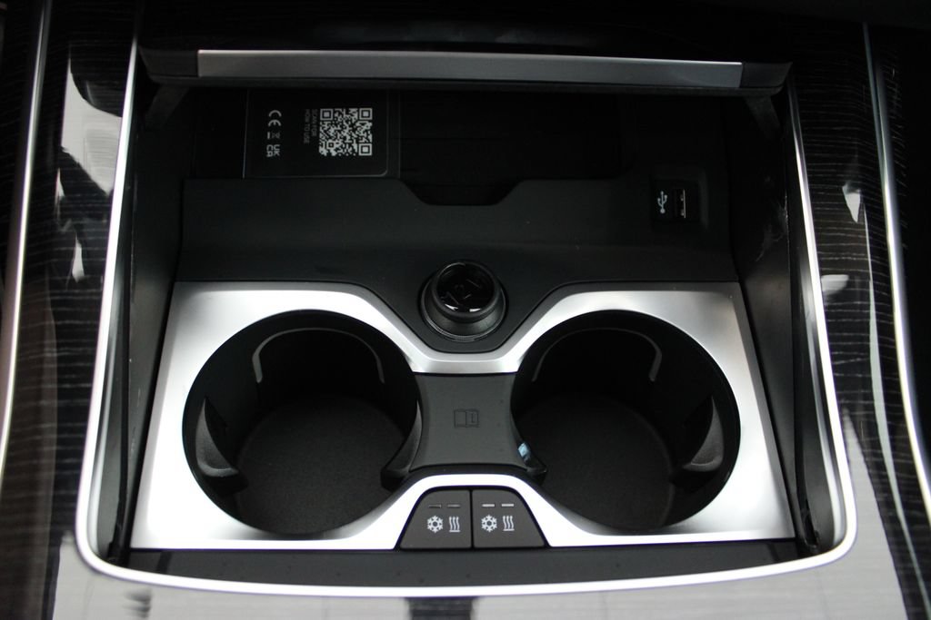 New 2027 BMW X7 M60i AWD/4WD image 17