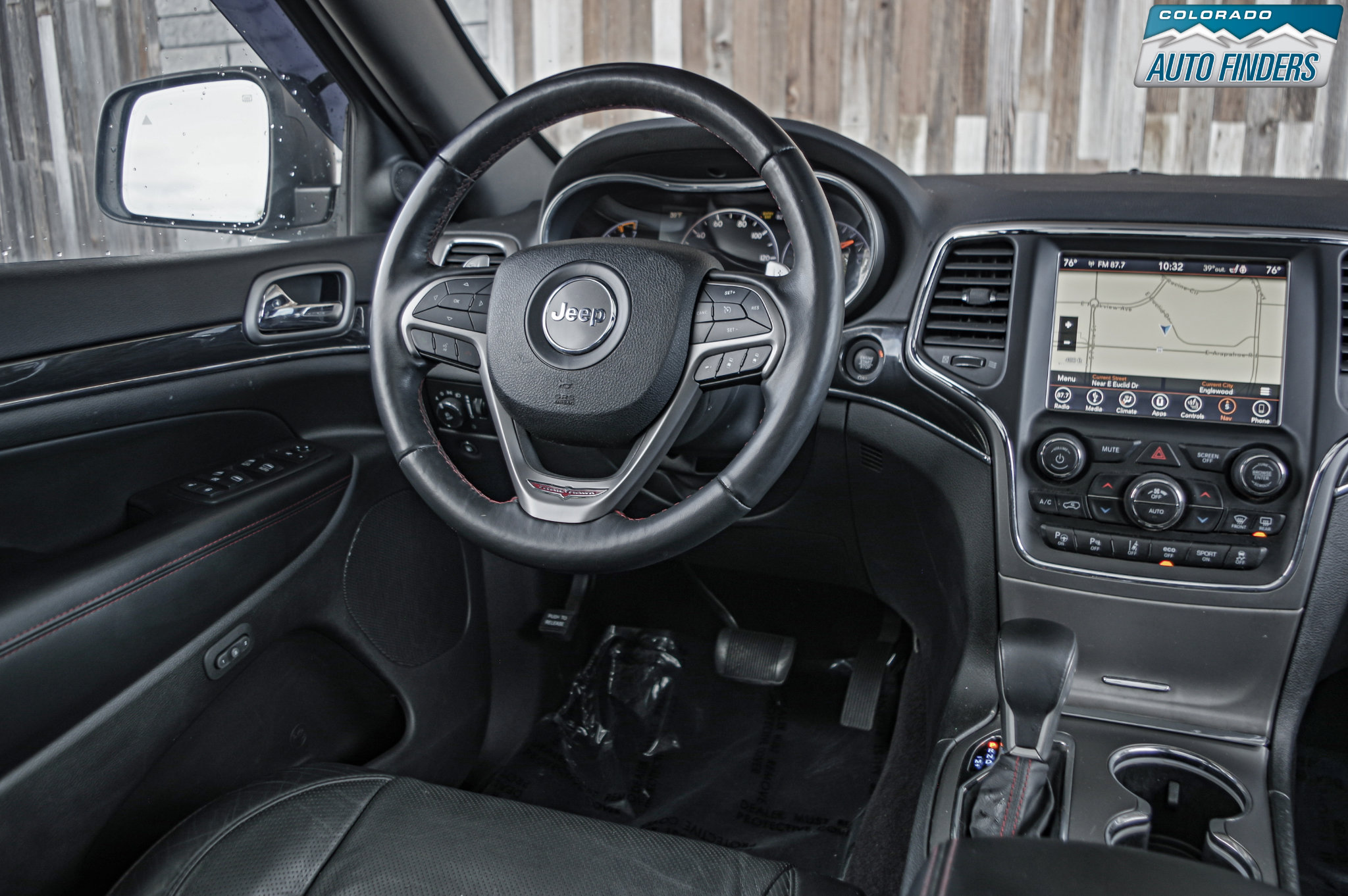 Used 2018 Jeep Grand Cherokee Trailhawk w/ Trailhawk Luxury Group image 16