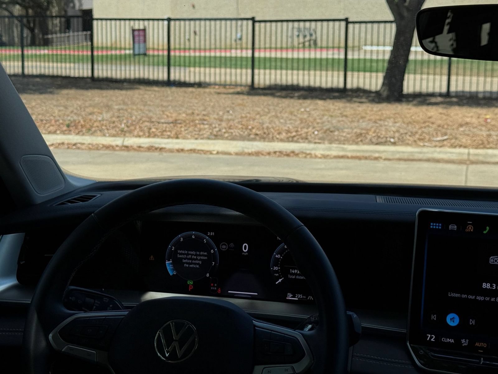 Used 2026 Volkswagen Tiguan SE AWD/4WD image 34
