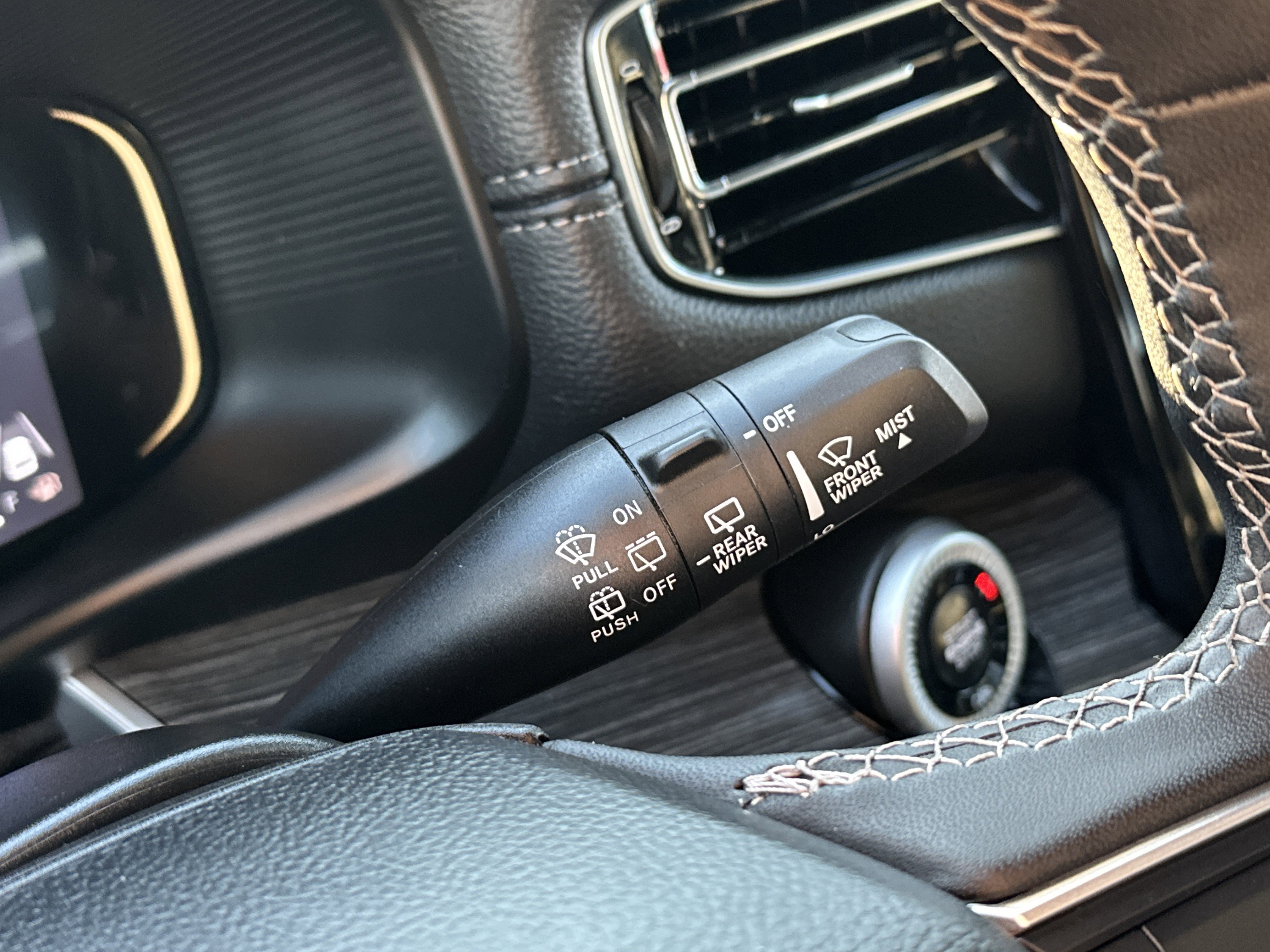 Used 2024 Jeep Wagoneer Series III image 20