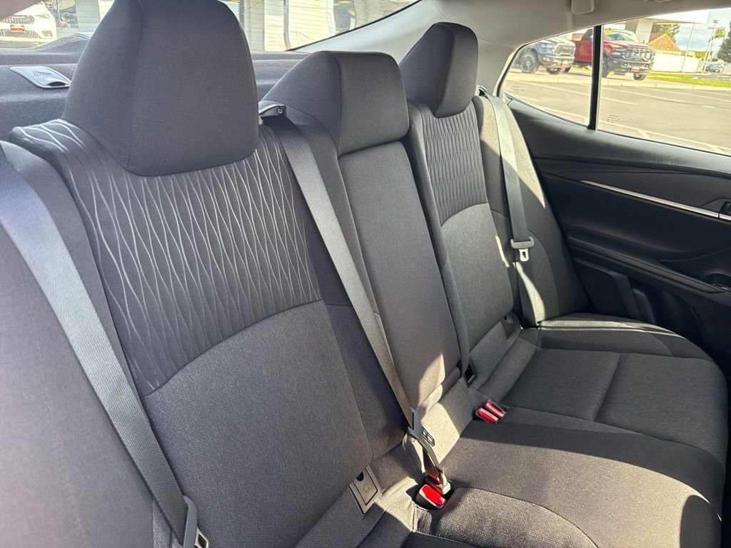 Used 2025 Toyota Camry LE image 13