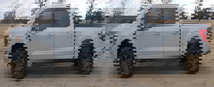 Used 2023 Ford F150 Lariat w/ Equipment Group 502A High AWD/4WD image 2