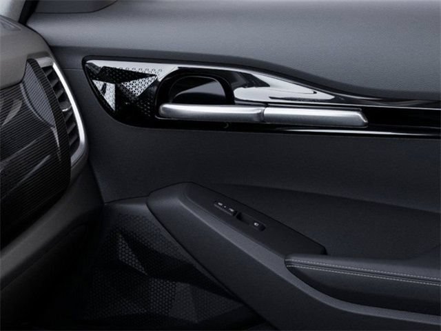 Certified 2025 Kia Seltos X-Line AWD/4WD image 25