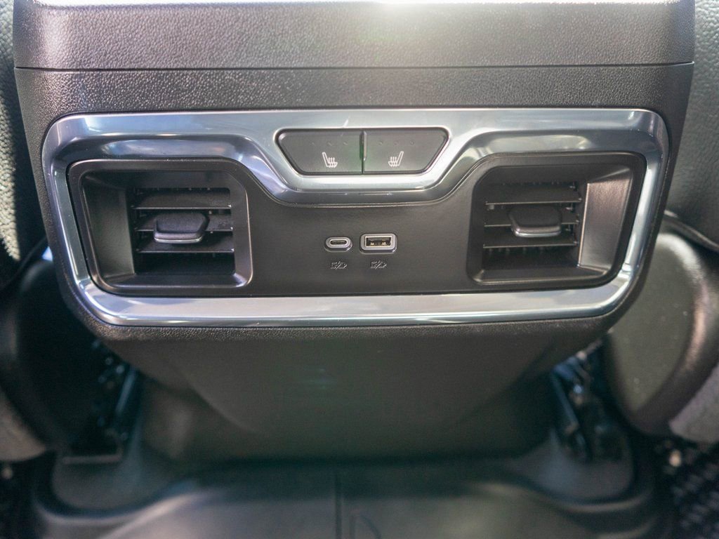 Used 2024 GMC Sierra 1500 Denali w/ Denali Reserve Package image 14