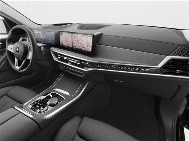 New 2025 BMW X7 M60i w/ Climate Comfort Package image 10