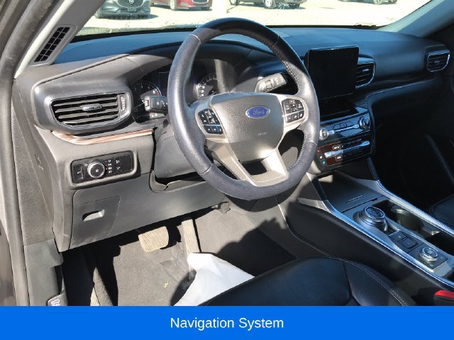 Used 2023 Ford Explorer Limited AWD/4WD image 3