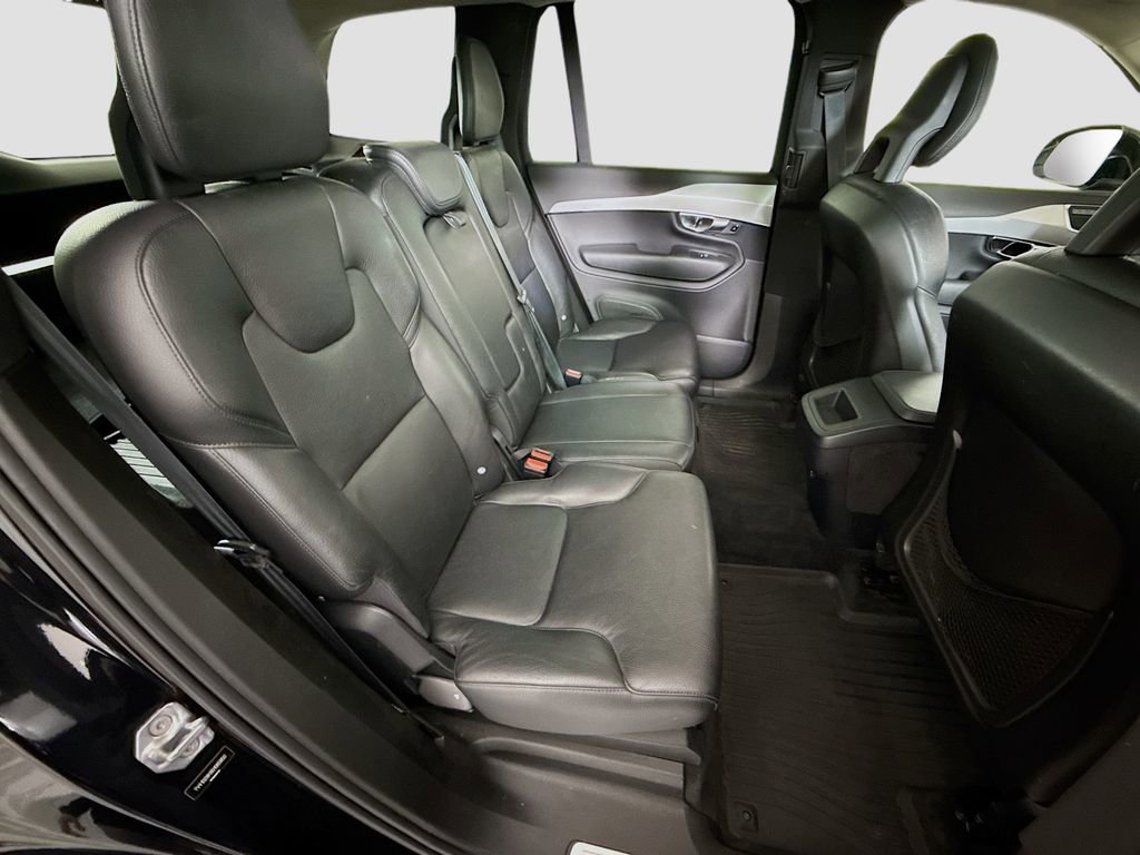 Used 2016 Volvo XC90 T5 Momentum image 26
