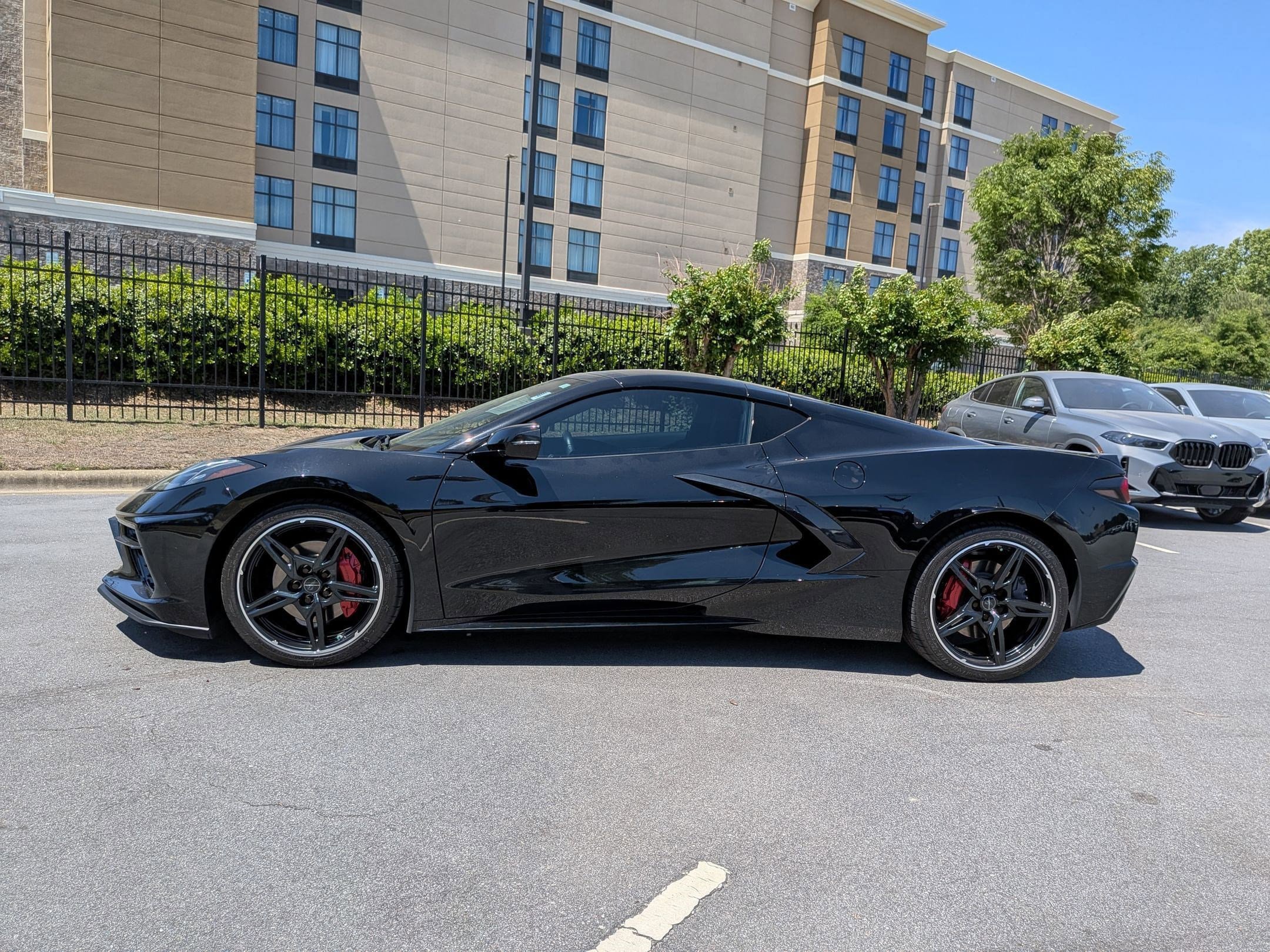 Used 2024 Chevrolet Corvette Stingray Coupe w/ 1LT RWD image 6