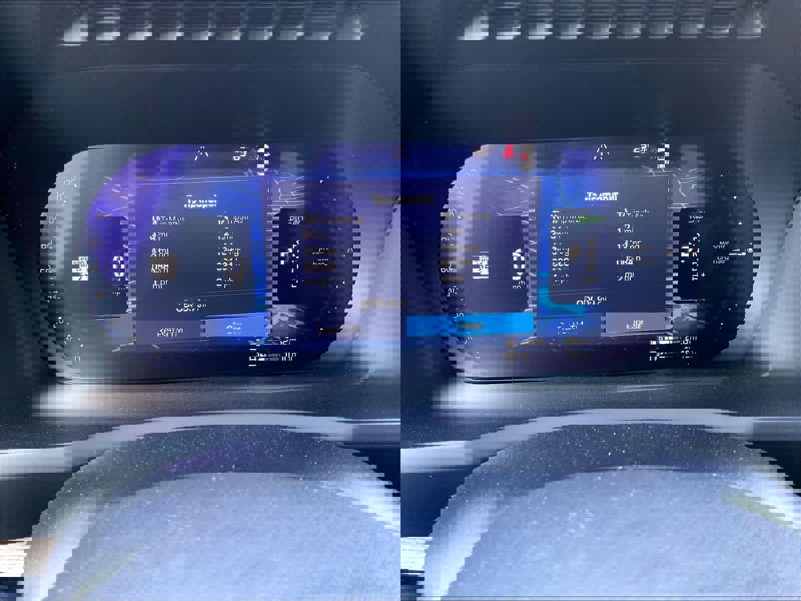 New 2026 Volvo XC90 T8 Plus w/ Protection Package Premier image 19