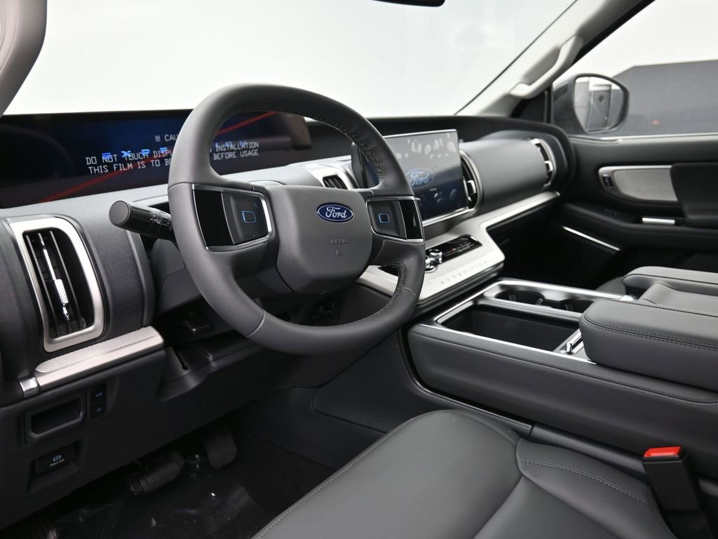 New 2026 Ford Expedition Active RWD image 18