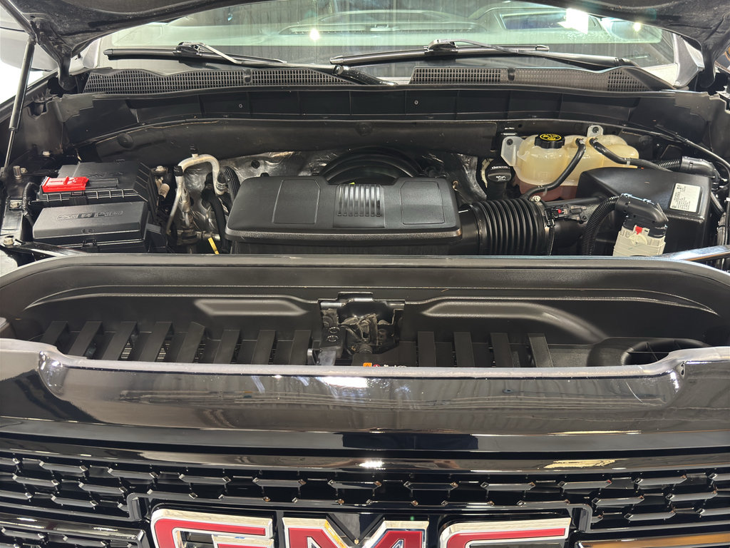 Used 2020 GMC Sierra 1500 AT4 w/ AT4 Premium Package AWD/4WD image 40