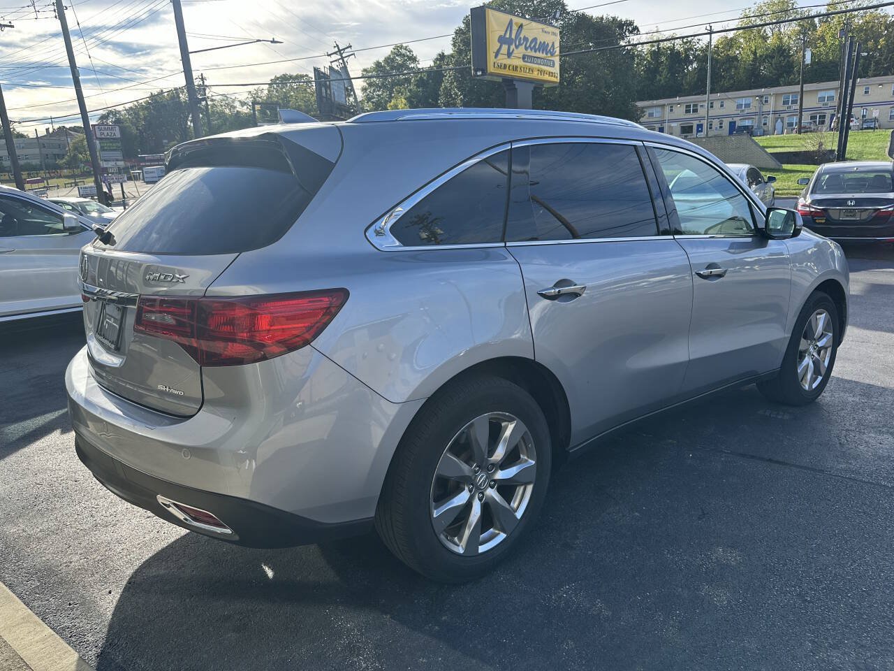 Used 2016 Acura MDX w/ Advance Package AWD/4WD image 4