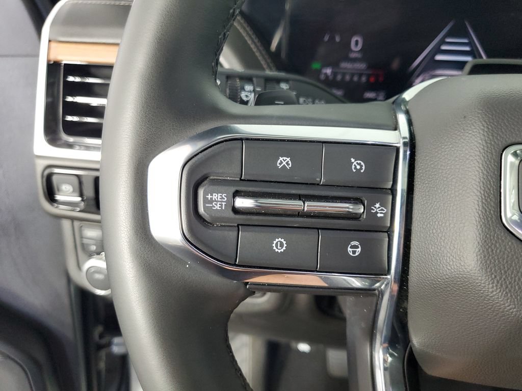 Certified 2025 GMC Yukon Denali w/ Denali Reserve Package AWD/4WD image 24