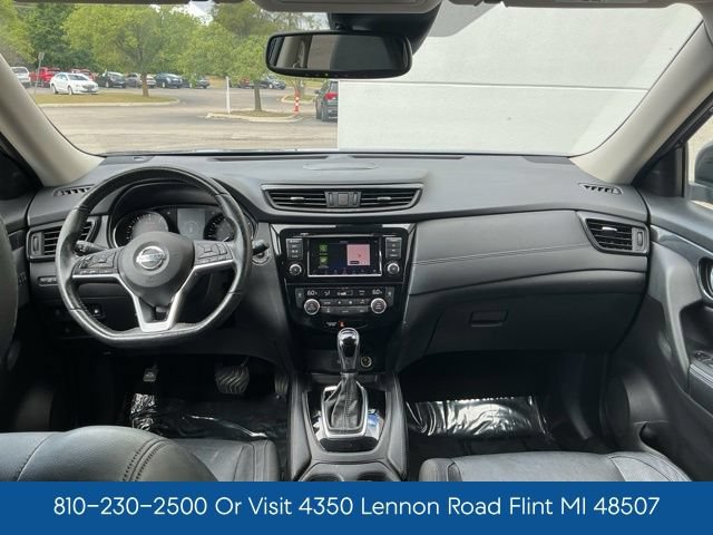 Used 2018 Nissan Rogue SL FWD video 2