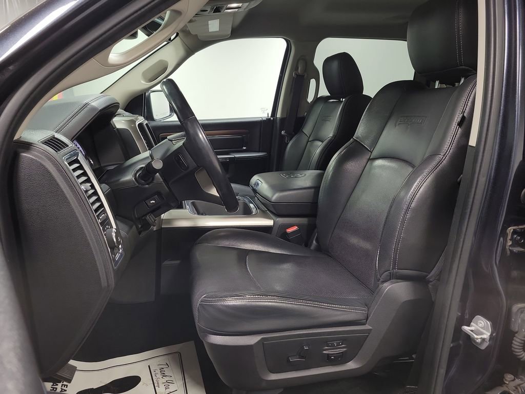 Used 2015 RAM 1500 Laramie w/ Convenience Group image 14