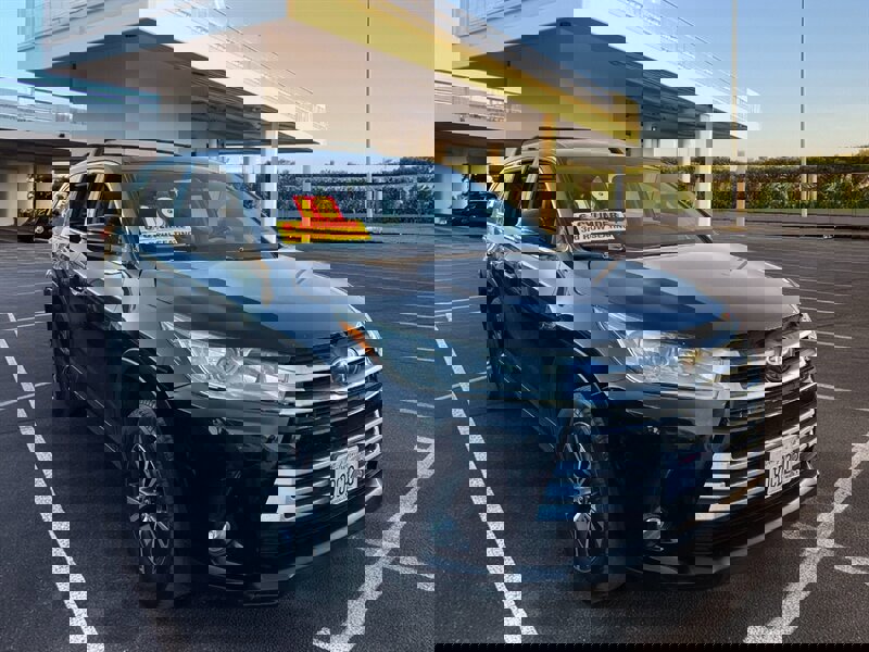 Used 2018 Toyota Highlander Plus
