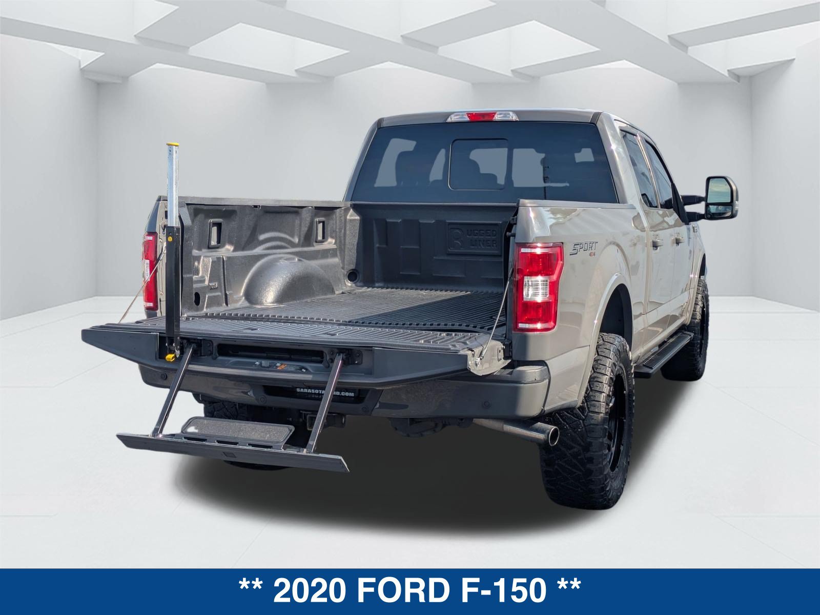Used 2020 Ford F150 XLT w/ Equipment Group 302A Luxury AWD/4WD image 14
