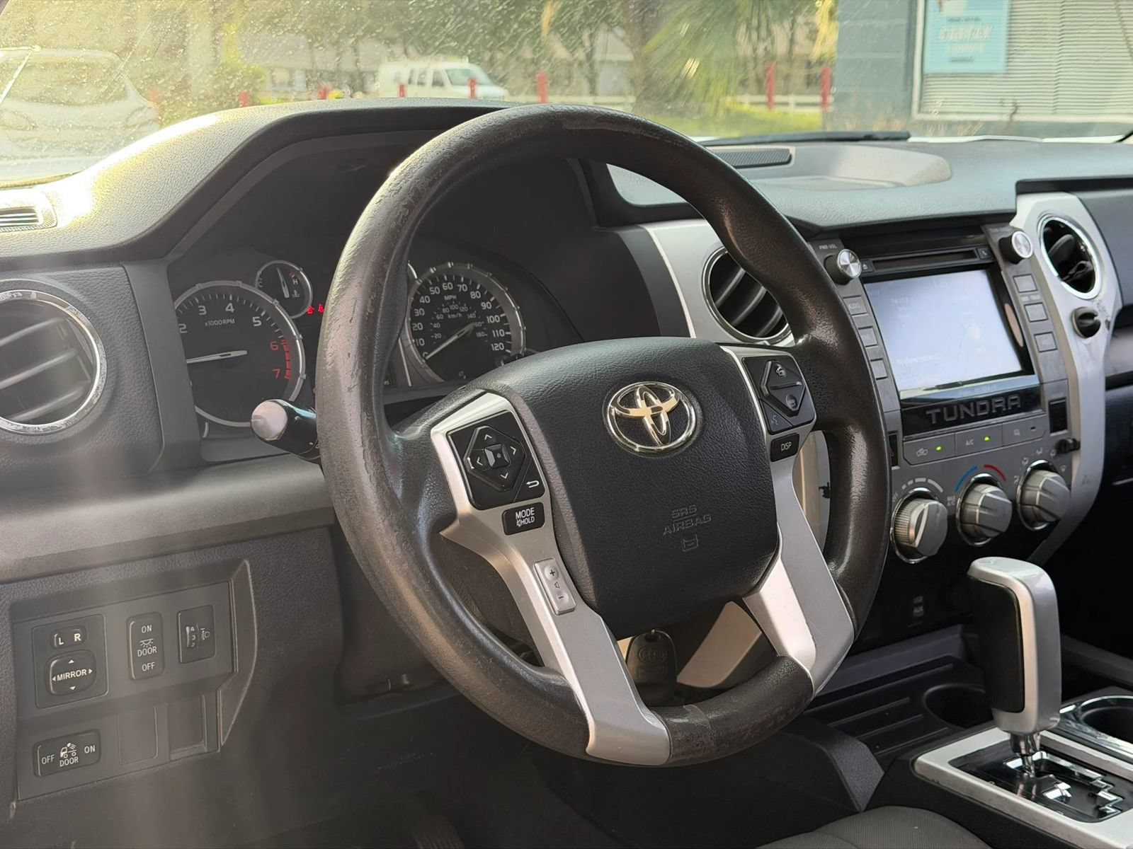 Used 2014 Toyota Tundra SR5 w/ SR5 Upgrade Package RWD image 6