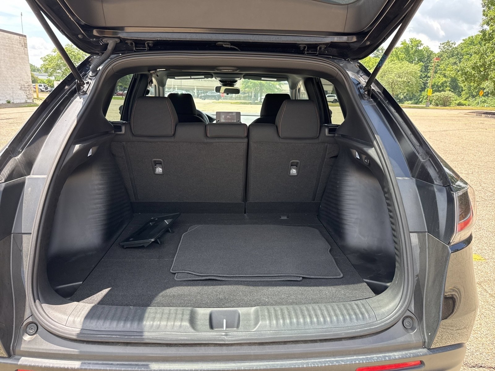Used 2024 Honda HR-V Sport image 34