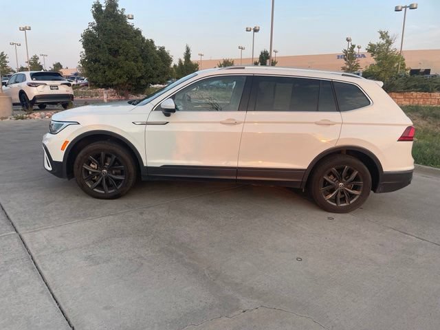 Used 2024 Volkswagen Tiguan SE AWD/4WD image 5