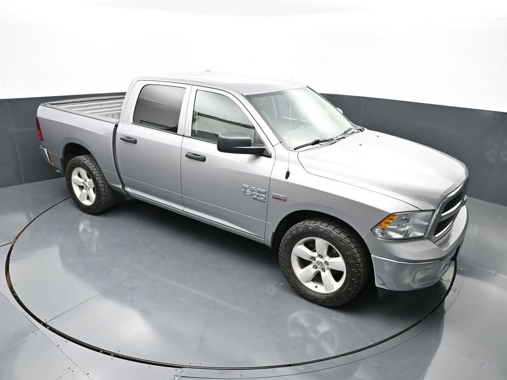 Used 2023 RAM 1500 Classic SLT image 32