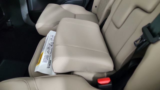 New 2026 Volvo XC90 T8 Plus w/ Protection Package AWD/4WD image 30
