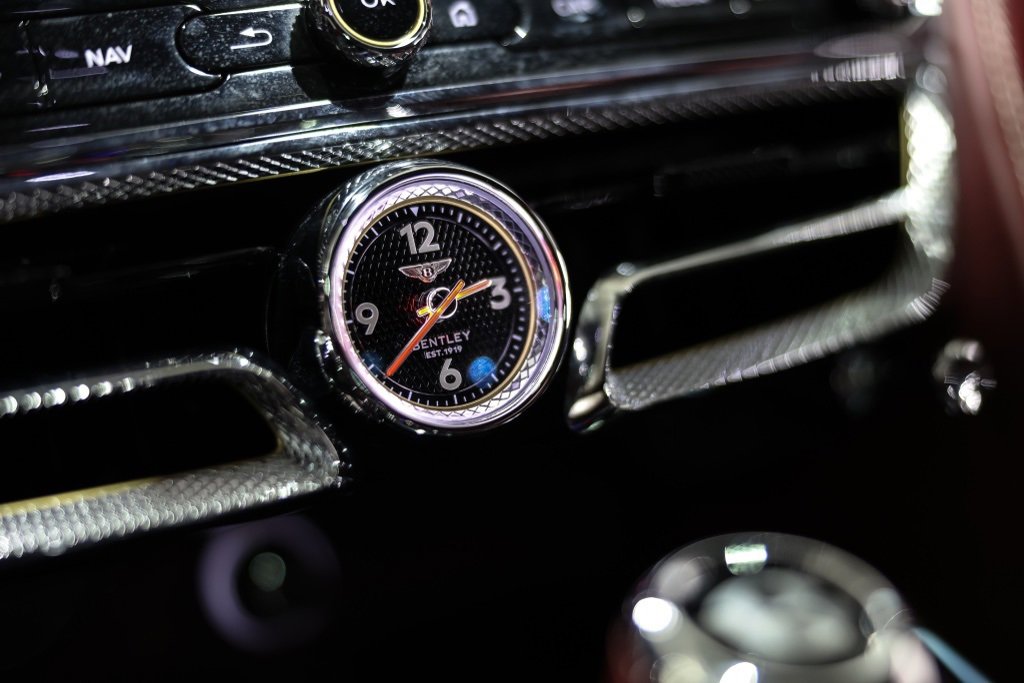 Used 2020 Bentley Flying Spur W12 image 46