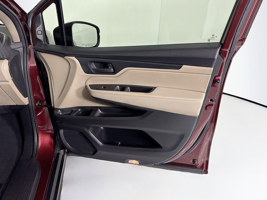 Used 2018 Honda Odyssey EX-L image 25