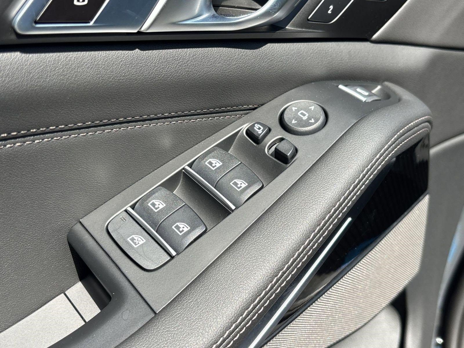 New 2026 BMW X5 M60i AWD/4WD image 21