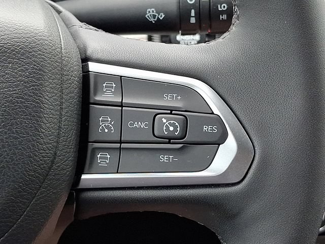 Used 2024 Jeep Compass Limited AWD/4WD image 23