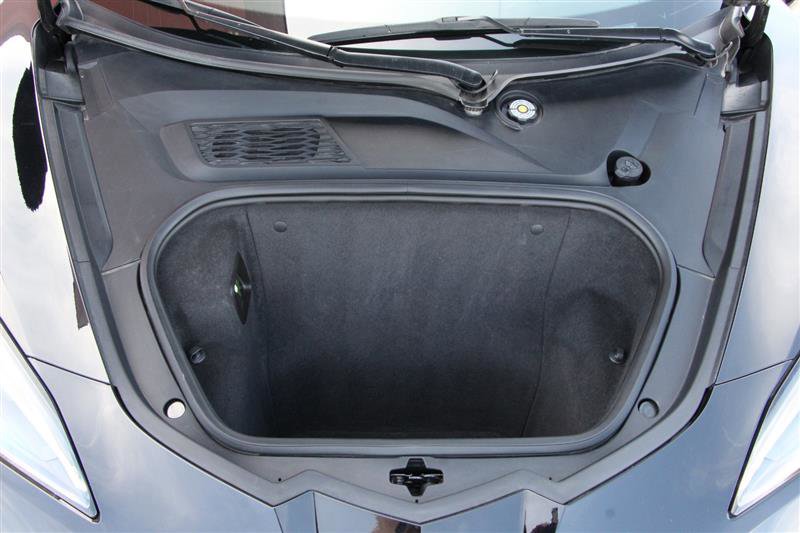 Used 2023 Chevrolet Corvette Stingray Premium Conv w/ Battery Protection Package RWD image 31